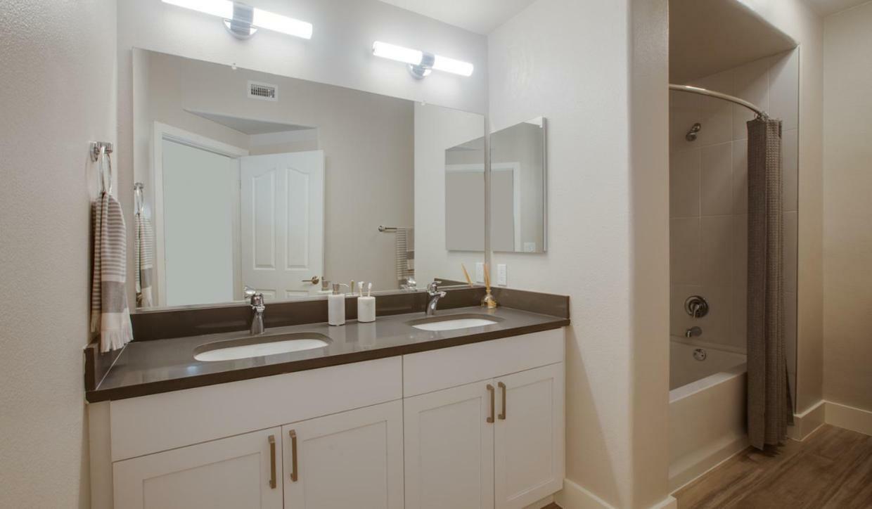Oakwood At Palazzo West Apartment Los Angeles